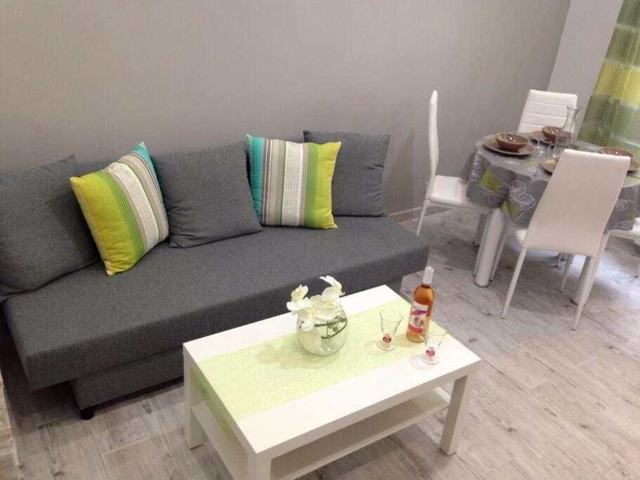 L32 Mozart 2 Bedrooms, Ac, Wifi, 10 Mins Nizza